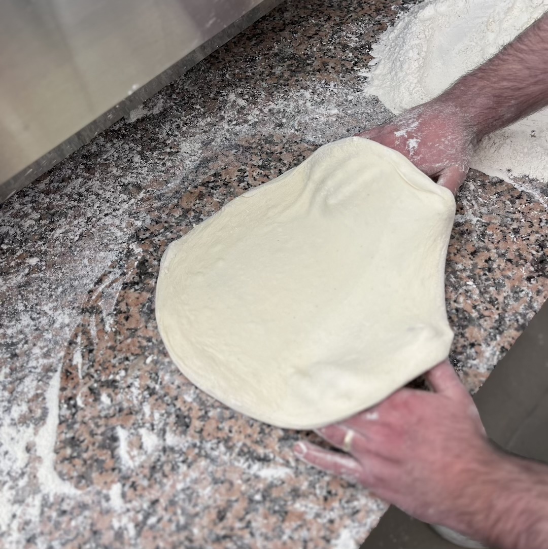preparation de la pâte à pizza, phase 3