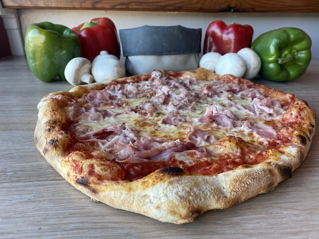 pizza jambonette par Pizza Luccia